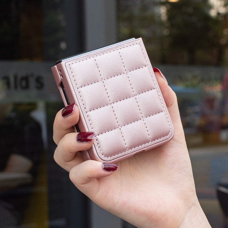 EDA006961601F_6.jpg@11c04a4ec79f6656e47704a357d83285