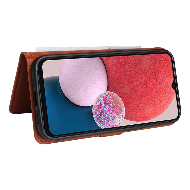 EDA005693404C_6.jpg@a648b4e21bd0a8c46d16dd1b9bce4e4f